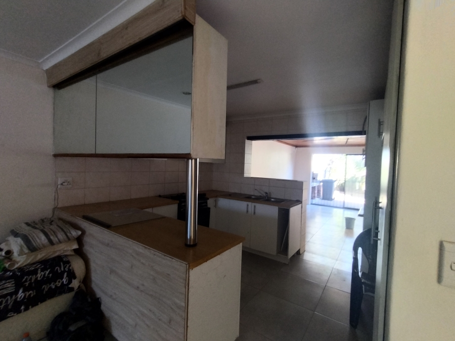 3 Bedroom Property for Sale in Drostdy Park Western Cape